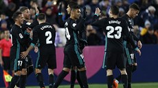 Fotbaĺisté Realu Madrid se radují z gólu v zápase s Leganés Fotbaĺisté Realu Madrid se radují z gólu v zápase s Leganés