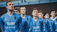 Tryggvi Hlinason (vlevo) v čele islandského týmu Tryggvi Hlinason (vlevo) v čele islandského týmu