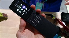 Nokia 8110 4G na premiéře v Barceloně Nokia 8110 4G na premiéře v Barceloně