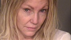 Heather Locklearová na policejním snímku po zatení kvli domácímu násilí (Los...