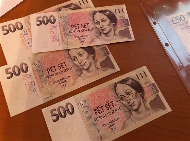 Nekvalitní padlky eských bankovek