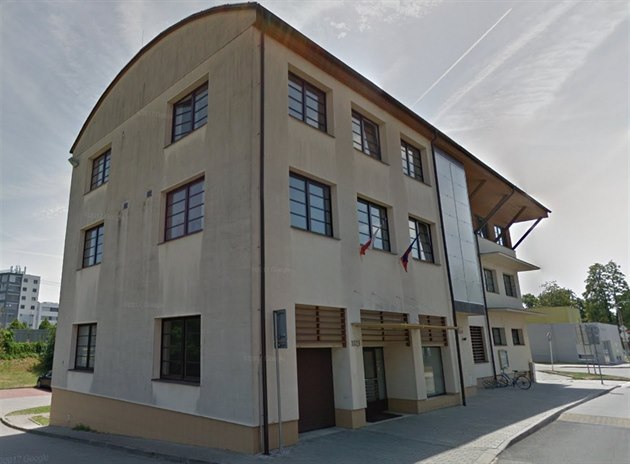Budova uherskohradiské radnice v Revoluní ulici, kde sídlí oddlení...