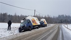 Nehoda u obce Zhoř na Vysočině (6. března 2018) Nehoda u obce Zhoř na Vysočině (6. března 2018)
