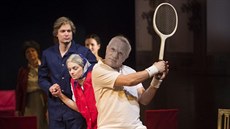 Inscenace Tančírna Východočeského divadla Pardubice přibližuje významné... Inscenace Tančírna Východočeského divadla Pardubice přibližuje významné...