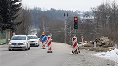 V Okrouhlici začala stavba jedné z částí protihlukových stěn. Zatím se dopravní... V Okrouhlici začala stavba jedné z částí protihlukových stěn. Zatím se dopravní...