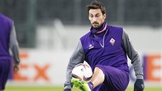 Davide Astori v dresu Fiorentiny Davide Astori v dresu Fiorentiny