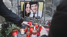 Pietní akt za zavražděného slovenského novináře Jána Kuciaka a jeho přítelkyni... Pietní akt za zavražděného slovenského novináře Jána Kuciaka a jeho přítelkyni...