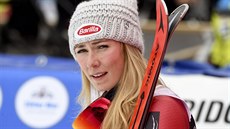 Americká lyžařka Mikaela Shiffrinová obhájila velký křišťálový glóbus v obřím... Americká lyžařka Mikaela Shiffrinová obhájila velký křišťálový glóbus v obřím...