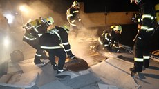 Požár výrobní haly v Klenčí pod Čerchovem na Domažlicku způsobil škodu ve výši... Požár výrobní haly v Klenčí pod Čerchovem na Domažlicku způsobil škodu ve výši...
