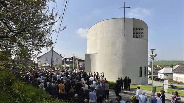 Kostel v Sazovicch vybral prestin asopis Azure mezi deset nejlepch staveb roku 2017, zskal i adu dalch ocenn.