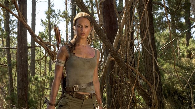 Alicia Vikanderov ve filmu Tomb Raider (2018)
