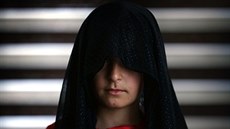 Jezídky si během vlády Islámského státu prošly peklem. Mnohé z nich islamistům... Jezídky si během vlády Islámského státu prošly peklem. Mnohé z nich islamistům...