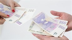 K refinancování hypotéky přistupujeme zpravidla tehdy, když nám naše banka... K refinancování hypotéky přistupujeme zpravidla tehdy, když nám naše banka...