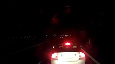 Řidič chtěl vybrzdit kamion. Ten do něj narazil Řidič chtěl vybrzdit kamion. Ten do něj narazil