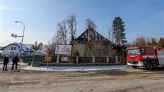 V Čimelicích shořel rodinný dům. Dva lidé v něm zahynuli. V Čimelicích shořel rodinný dům. Dva lidé v něm zahynuli.