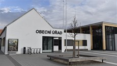 Revitalizace středu obce, Bílovice nad Svitavou. Do obecního úřadu je... Revitalizace středu obce, Bílovice nad Svitavou. Do obecního úřadu je...