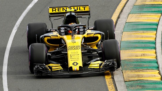 panlský jezdec Carlos Sainz ve vozu Renault
