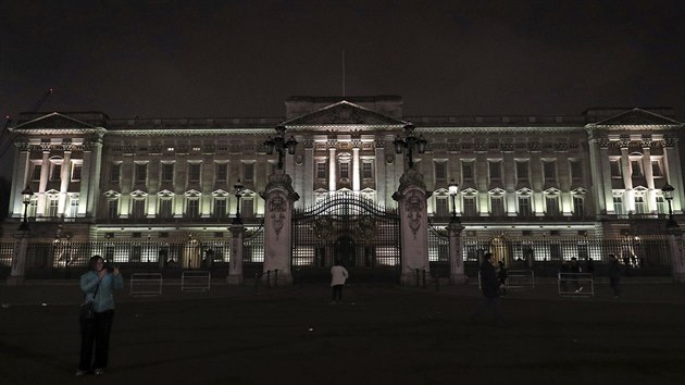 Buckinghamsk palc bhem Hodiny Zem (25. bezna 2018)