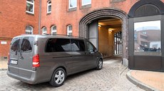 Německá policie zadržela katalánského expremiéra Carlese Puigdemonta a převezla... Německá policie zadržela katalánského expremiéra Carlese Puigdemonta a převezla...