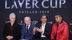 Prezentace tenisového Laver Cupu v americkém Chicagu. Zleva John McEnroe, Rod... Prezentace tenisového Laver Cupu v americkém Chicagu. Zleva John McEnroe, Rod...
