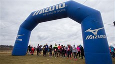 Na startu závodu se sešli jak vrcholoví sportovci, tak i běžci z řad... Na startu závodu se sešli jak vrcholoví sportovci, tak i běžci z řad...