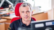 Martin Hölcl je operátorem tísňové linky 112, posílá pomoc lidem u dopravních... Martin Hölcl je operátorem tísňové linky 112, posílá pomoc lidem u dopravních...