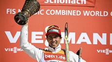 Japonec Akito Watabe vyhrál v Schonachu předposlední závod sezony sdruženářů. Japonec Akito Watabe vyhrál v Schonachu předposlední závod sezony sdruženářů.