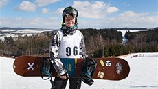 Čtrnáctiletý snowboardista Tomáš Tůma si poprvé zazávodil letos v lednu. Od té... Čtrnáctiletý snowboardista Tomáš Tůma si poprvé zazávodil letos v lednu. Od té...