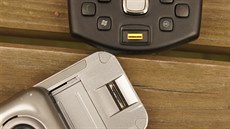 První smartphony se čtečkou otisků prstů: HTC P6500 a Toshiba Portégé G500 První smartphony se čtečkou otisků prstů: HTC P6500 a Toshiba Portégé G500