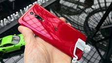 Porsche Design Huawei Mate RS na premiéře v Paříži Porsche Design Huawei Mate RS na premiéře v Paříži