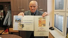 Válečný veterán Jan Ihnatík obdržel Cenu města Havířova za rok 2017. Válečný veterán Jan Ihnatík obdržel Cenu města Havířova za rok 2017.