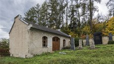 Ohel. Jedna ze dvou dochovaných obřadních budov na hroubovickém hřbitově, kde... Ohel. Jedna ze dvou dochovaných obřadních budov na hroubovickém hřbitově, kde...
