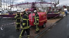 Ve francouzském Neuville-sur-Saône se utrhl kolotoč. (31. března 2018) Ve francouzském Neuville-sur-Saône se utrhl kolotoč. (31. března 2018)