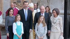 panlská královna Letizia, král Felipe VI., jejich dcery princezny Sofia a...