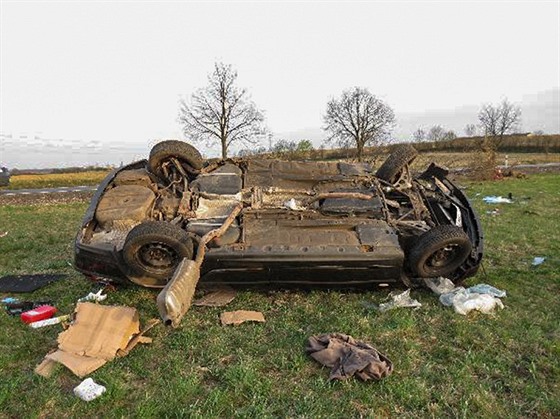 BMW skonilo na stee u ernilova (12. 4. 2018).