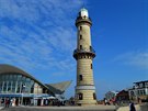 Starý maják je symbolem Warnemünde. Vyplhejte ja jeho vrchol a nebudete...