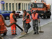 Na jaře se čistí nejen ulice, ale také kanalizační vpusti.