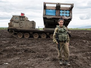 Izraelský raketomet na Golanských výšinách (26. února 2018)