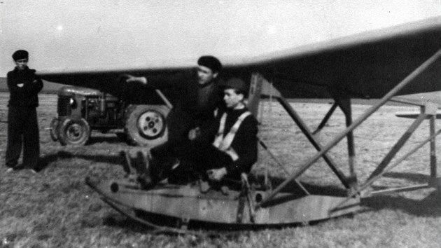 Fotografie z historie letit v Dolnm Beneov na Hlunsku