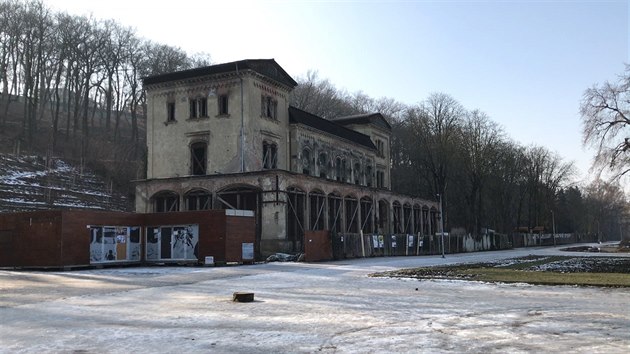 Takto vypadala lechtovka v zim roku 2017. V ervnu pak zaala jej rekonstrukce. (13.4.2018)