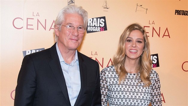 Richard Gere a Alejandra Silva (Madrid, 11. prosince 2017)