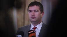 Předseda ČSSD Jan Hamáček po jednání o vládě s hnutím ANO. Hamáček průběh... Předseda ČSSD Jan Hamáček po jednání o vládě s hnutím ANO. Hamáček průběh...