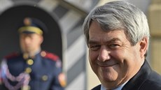Šéf KSČM Vojtěch Filip po setkání s prezidentem Milošem Zemanem 11. dubna 2018... Šéf KSČM Vojtěch Filip po setkání s prezidentem Milošem Zemanem 11. dubna 2018...