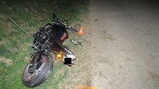 Motocyklista při nehodě utrpěl těžké zranění. Motocyklista při nehodě utrpěl těžké zranění.