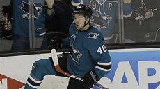 Tomáš Hertl ze San Jose ukončil sérii s Anaheimem. Tomáš Hertl ze San Jose ukončil sérii s Anaheimem.