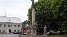 Morové sousoší ve Stráži pod Ralskem. Morové sousoší ve Stráži pod Ralskem.