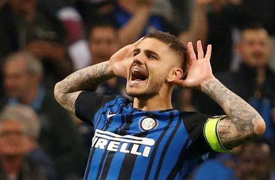 Mauro Icardi z Interu Milán slaví zásah proti Juventusu.