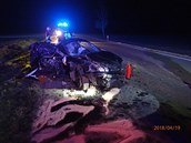 Teprve osmnáctiletá řidička ve čtvrtek v noci havarovala mezi Tachovem a... Teprve osmnáctiletá řidička ve čtvrtek v noci havarovala mezi Tachovem a...