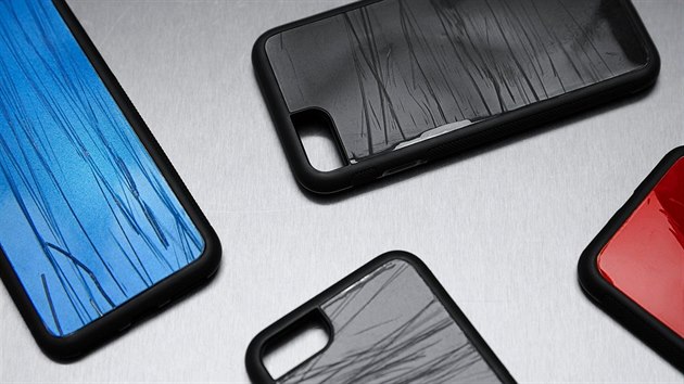 Run vyrbn kryty pro iPhone 8 ze srie Crashed Cases