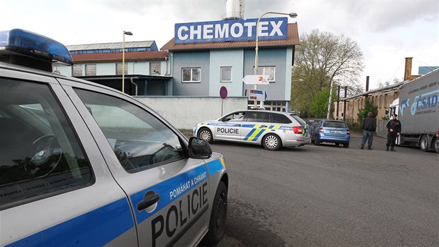 Vyetovn v Chemotexu, kde fenol unikl. (26. dubna 2018)